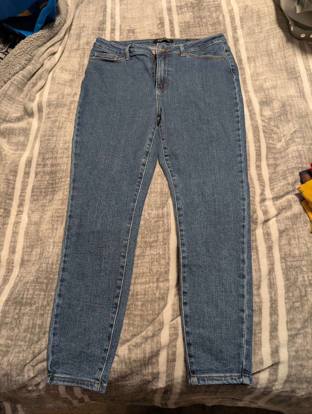 Judy Blue Skinny Jeans 15/32 Womens